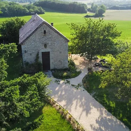 Terrasse Sur Les Coteaux Vue, Calme, Nature Holiday home *